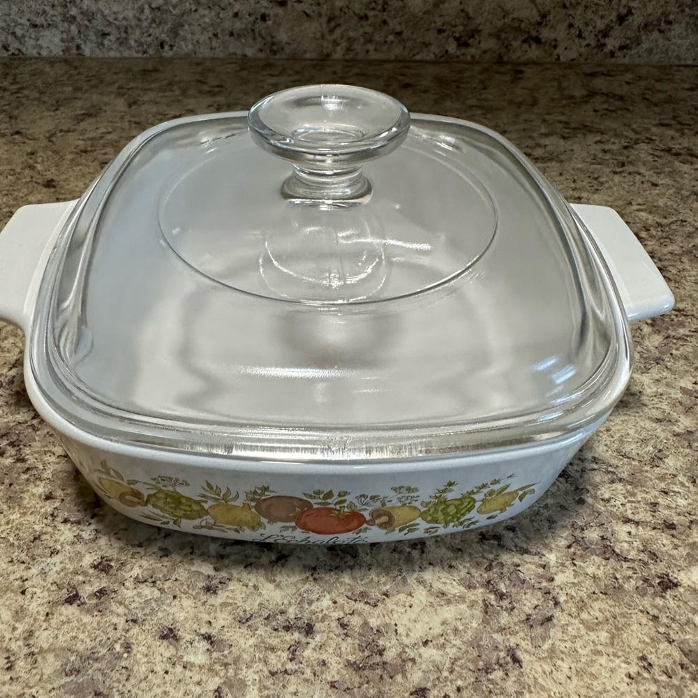 Vintage 1Qt.Corningware White Cookware Casserole Dish with Glass Lid
